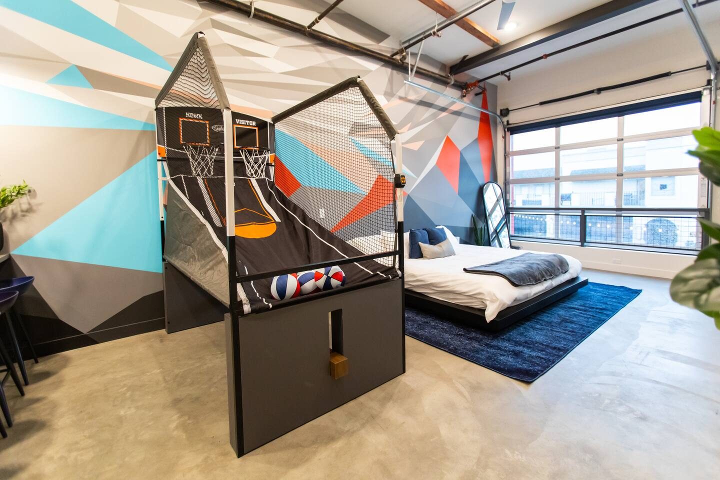 Loft 213